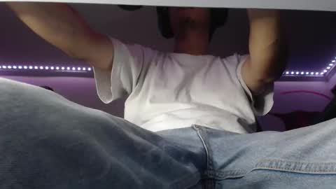 douglas_drake online show from March 29, 2:00 am