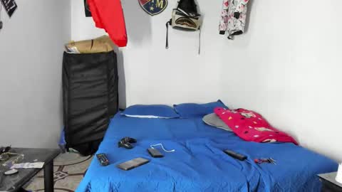 douglas_gallegos online show from February 17, 3:36 am