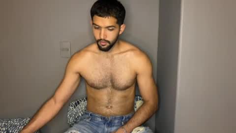 douglasskingjr online show from February 21, 2:06 am