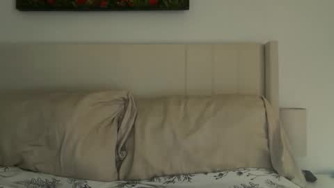 Snapshot of downsouthsillygirl chatting on April 6, 2:31 am Coral online show from April 6, 2:31 am