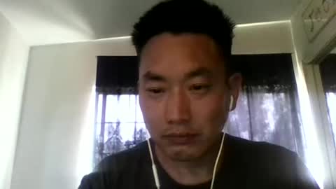 Snapshot of doyoonojoono420 chatting on June 24, 9:25 pm Joo dont kno online show from June 24, 9:25 pm
