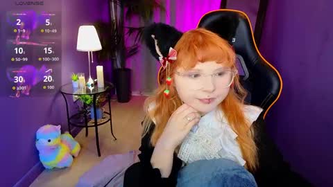 Draculaura online show from May 5, 8:39 pm