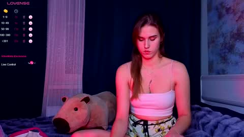 Lisbeth Salander online show from December 30, 3:25 am