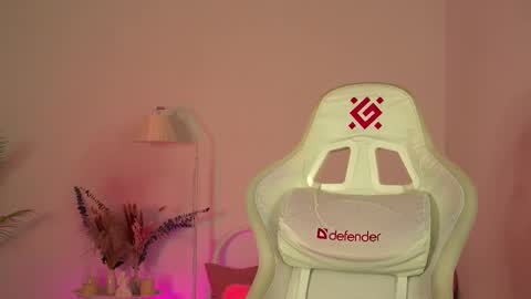 Lisbeth Salander online show from September 20, 6:14 am