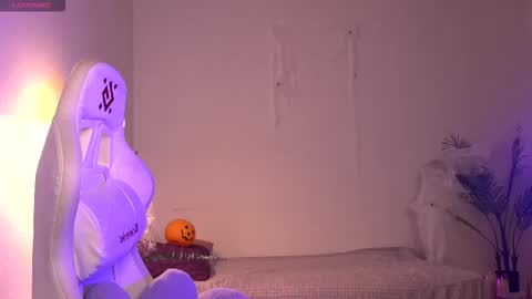 Lisbeth Salander online show from November 4, 5:50 am