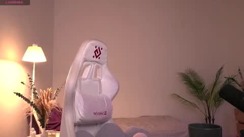 Lisbeth Salander online show from November 9, 6:12 am