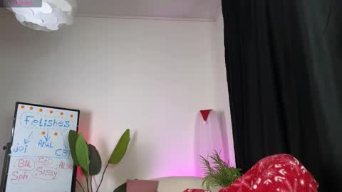 Lisbeth Salander online show from January 14, 6:52 am