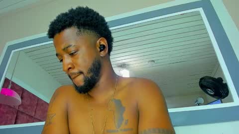 ---Drake--- online show from December 29, 6:05 pm