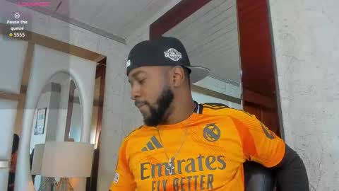 ---Drake--- online show from January 7, 10:23 pm