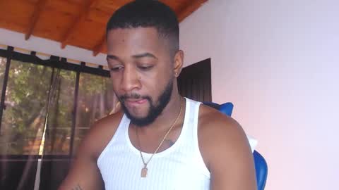 Snapshot of drake_nassir4 chatting on February 16, 3:52 pm ---Drake--- online show from February 16, 3:52 pm