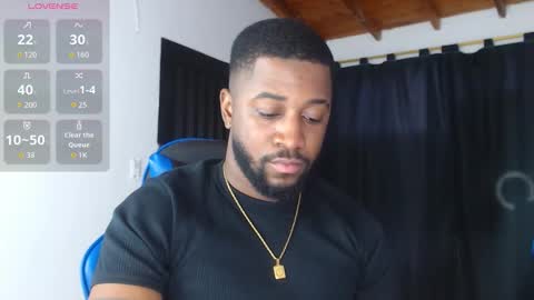 Snapshot of drake_nassir4 chatting on February 22, 4:24 am ---Drake--- online show from February 22, 4:24 am