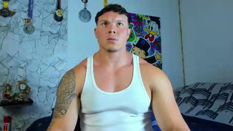 Snapshot of drake_xion1 chatting on June 15, 11:29 pm drake_xion1 online show from June 15, 11:29 pm