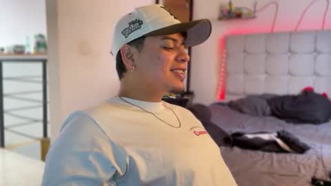 drakeeee online show from March 10, 5:07 pm