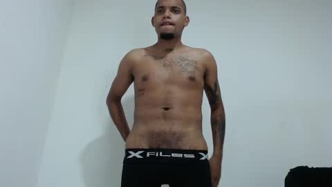 Snapshot of drako_monstercock chatting on December 21, 7:48 am drako_monstercock online show from December 21, 7:48 am