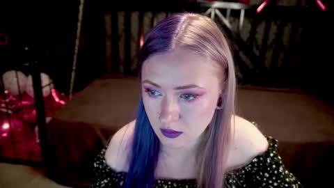 Snapshot of dramaquenn chatting on February 17, 6:54 am Lina online show from February 17, 6:54 am