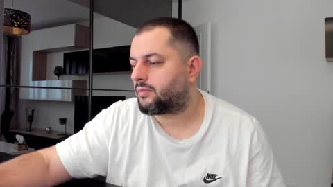 Snapshot of draven_a chatting on January 14, 6:56 am Draven A online show from January 14, 6:56 am