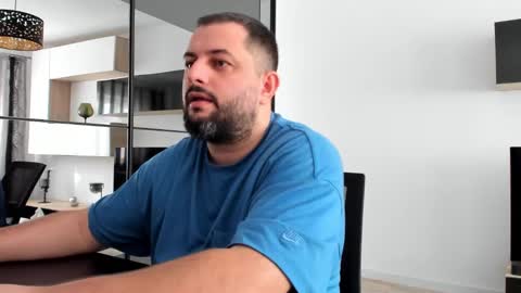 Snapshot of draven_a chatting on January 31, 10:42 am Draven A online show from January 31, 10:42 am