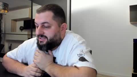 Snapshot of draven_a chatting on March 3, 11:24 pm Draven A online show from March 3, 11:24 pm