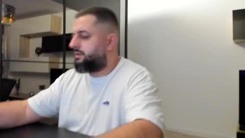 Snapshot of draven_a chatting on March 4, 6:18 pm Draven A online show from March 4, 6:18 pm