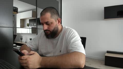 Snapshot of dravenpeak chatting on September 23, 12:08 pm DravenPeak online show from September 23, 12:08 pm