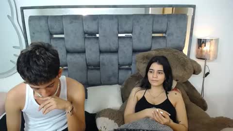 -- nicolle and jhon -- online show from January 23, 5:02 am