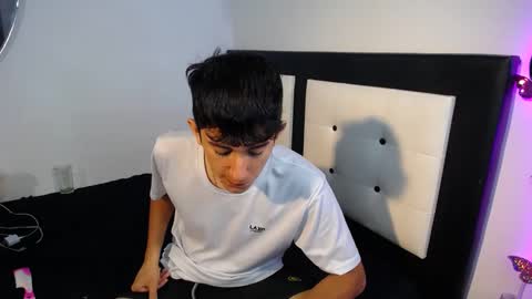 -- nicolle and jhon -- online show from September 14, 7:18 am