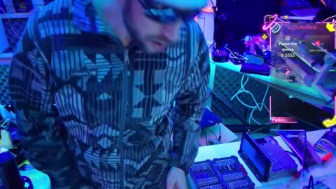 drawingcock online show from December 23, 4:10 am