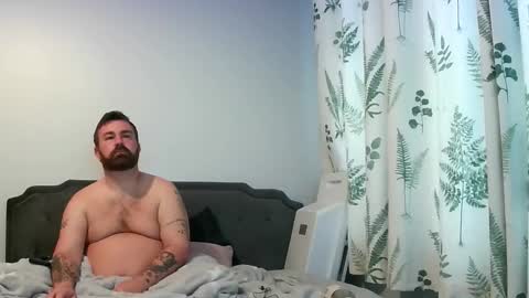 Snapshot of drchubchat chatting on September 22, 5:59 pm Amigobear online show from September 22, 5:59 pm