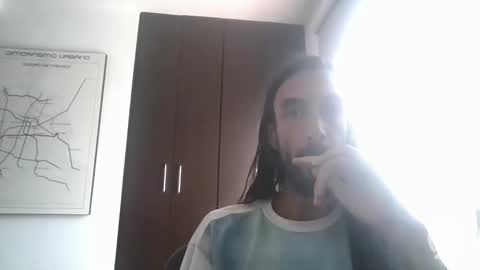 Snapshot of dread1990 chatting on October 13, 7:03 pm new profile Aircum99 online show from October 13, 7:03 pm