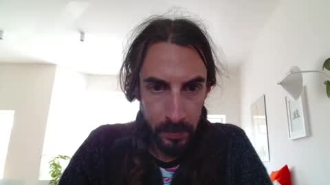 new profile Aircum99  online show from May 9, 10:09 am