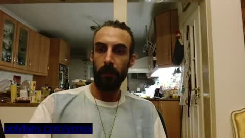 Snapshot of dread1990 chatting on June 15, 8:33 pm new profile Aircum99 online show from June 15, 8:33 pm