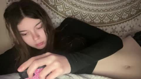 Snapshot of dream1girl_ chatting on September 12, 7:14 pm ur dream girl online show from September 12, 7:14 pm