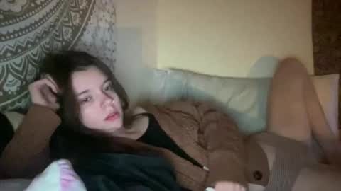 Snapshot of dream1girl_ chatting on April 10, 9:14 am ur dream girl online show from April 10, 9:14 am