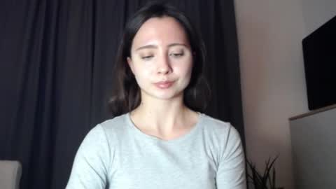 Nicole online show from January 10, 3:03 pm