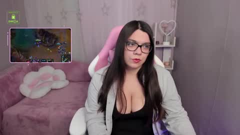 Snapshot of dream_swan chatting on February 17, 5:21 pm Chris online show from February 17, 5:21 pm