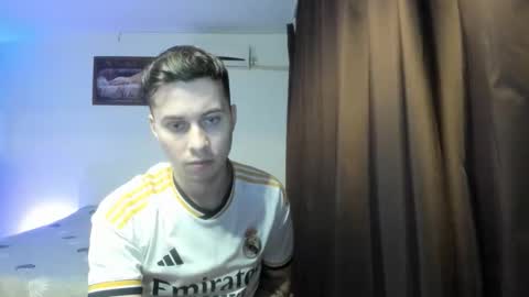 Johnny online show from February 20, 4:51 pm