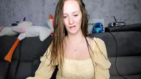 Snapshot of dreamesoul chatting on December 4, 1:31 pm dreamesoul online show from December 4, 1:31 pm