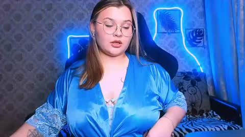 dreamforyoue2 online show from June 30, 6:09 pm