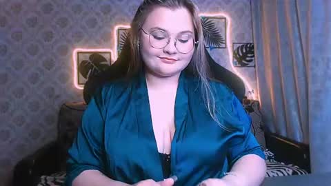 dreamforyoue2 online show from July 15, 5:29 pm