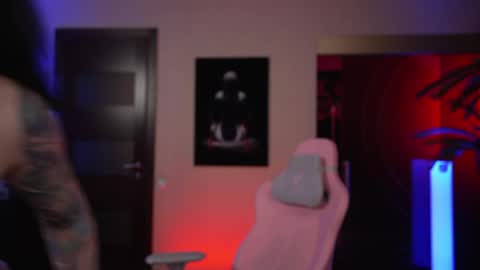 Sarah online show from March 28, 10:09 pm