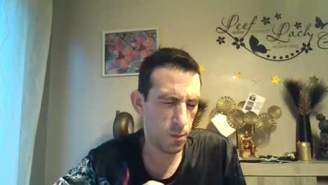 Snapshot of dreamguy38 chatting on December 2, 7:58 am dreamguy38 online show from December 2, 7:58 am