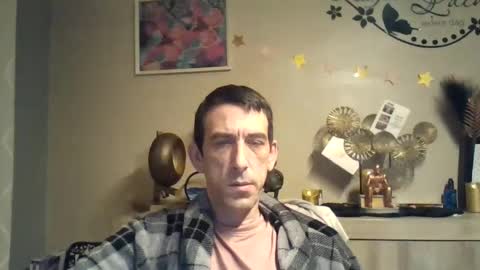 Snapshot of dreamguy38 chatting on January 12, 5:03 am dreamguy38 online show from January 12, 5:03 am