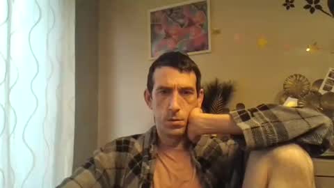 Snapshot of dreamguy38 chatting on January 12, 8:46 am dreamguy38 online show from January 12, 8:46 am