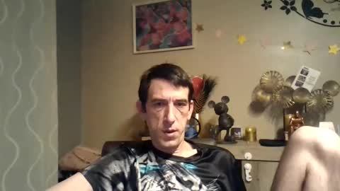 Snapshot of dreamguy38 chatting on February 16, 5:26 am dreamguy38 online show from February 16, 5:26 am