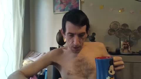 Snapshot of dreamguy38 chatting on February 23, 2:14 pm dreamguy38 online show from February 23, 2:14 pm