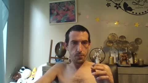 Snapshot of dreamguy38 chatting on September 26, 9:46 am dreamguy38 online show from September 26, 9:46 am