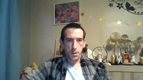 Snapshot of dreamguy38 chatting on October 4, 6:00 am dreamguy38 online show from October 4, 6:00 am