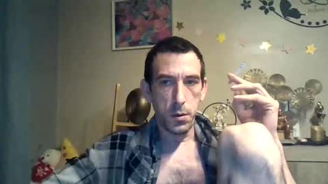 Snapshot of dreamguy38 chatting on October 5, 2:43 am dreamguy38 online show from October 5, 2:43 am