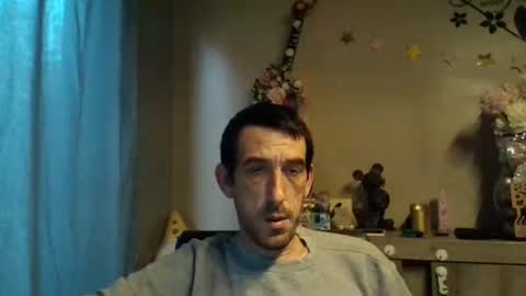 Snapshot of dreamguy38 chatting on November 2, 3:58 pm dreamguy38 online show from November 2, 3:58 pm