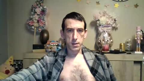 dreamguy38 online show from November 15, 6:11 am